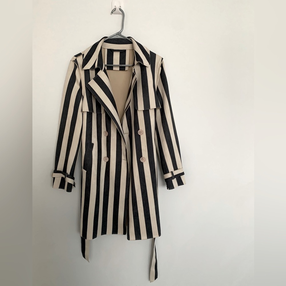 Fall Trench coat - XS-S
